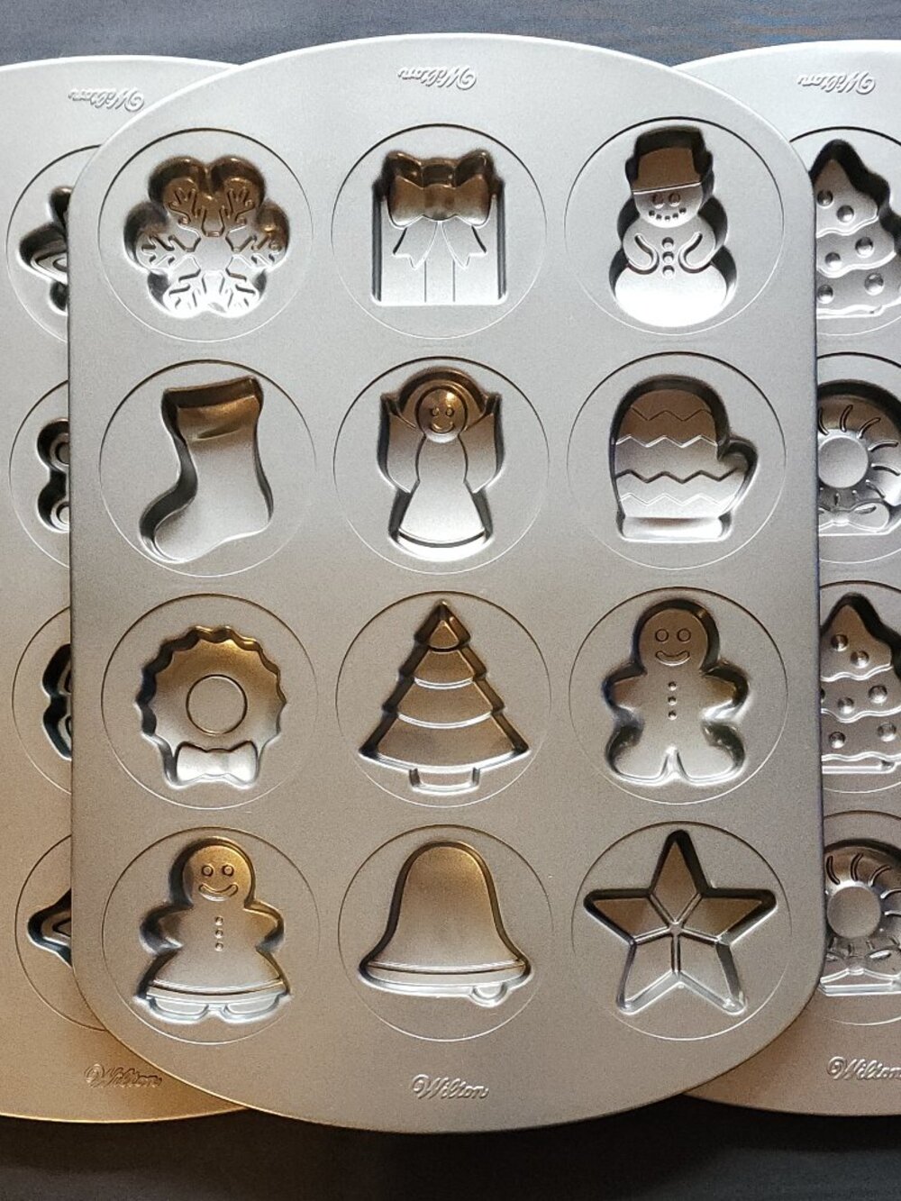 3 WILTON 12 Cavity Christmas Cookie Holiday Non-Stick Baking Sheet Pans